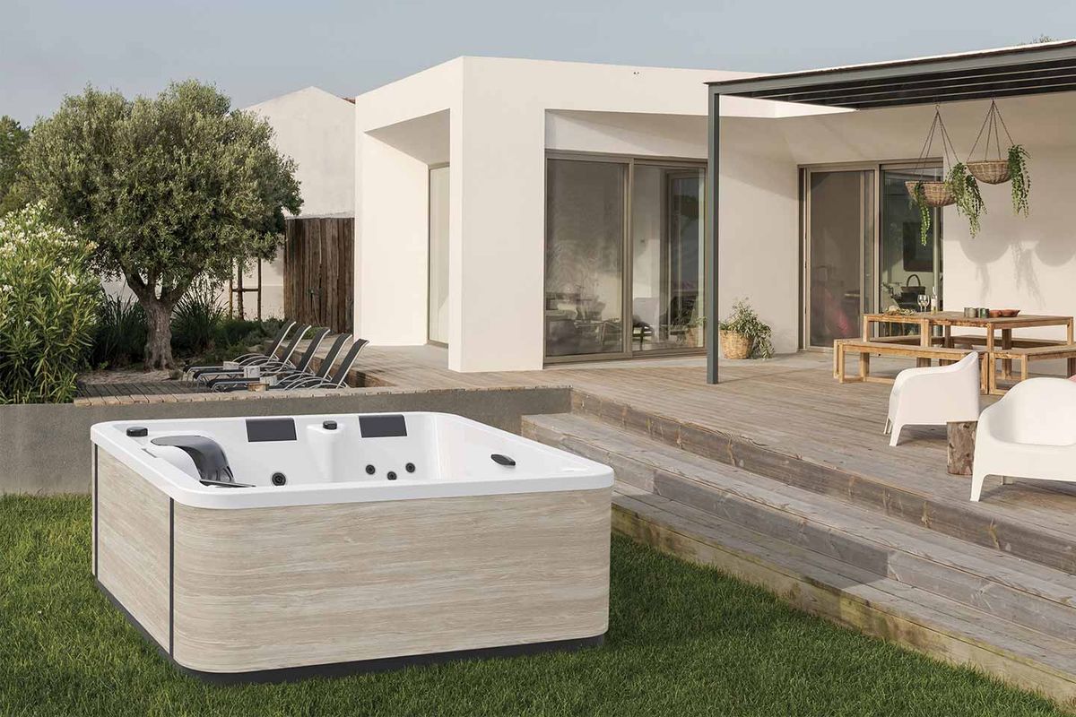 Kinedo présente les spas Happy SPA