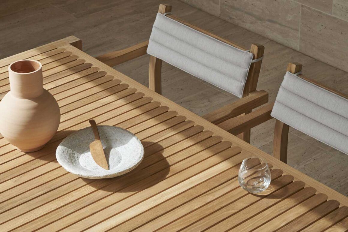 AH Outdoor de Carl Hansen & ; Son en bois de teck
