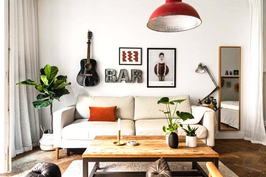 Mini salon d'appartement avec des touches vintage