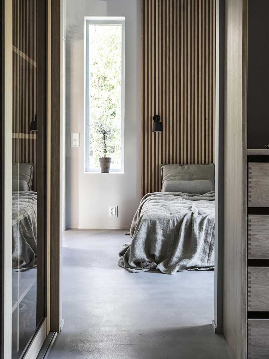 chambre à coucher avec des textiles en lin