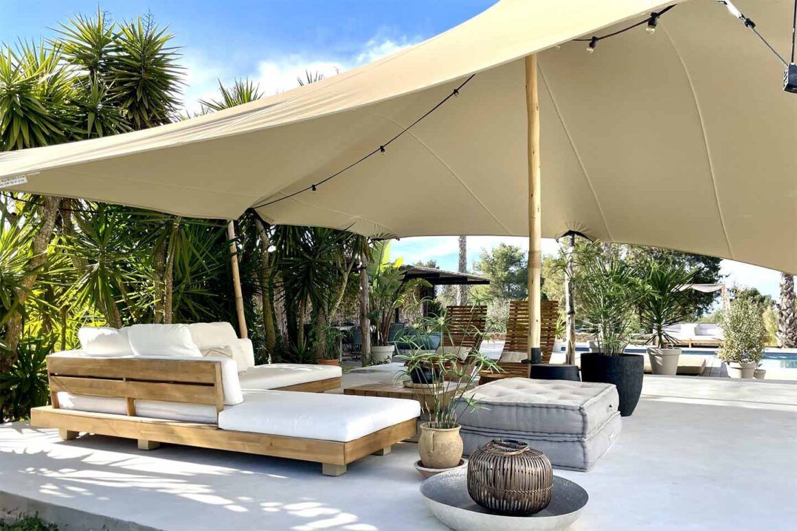 grande terrasse ensoleillée