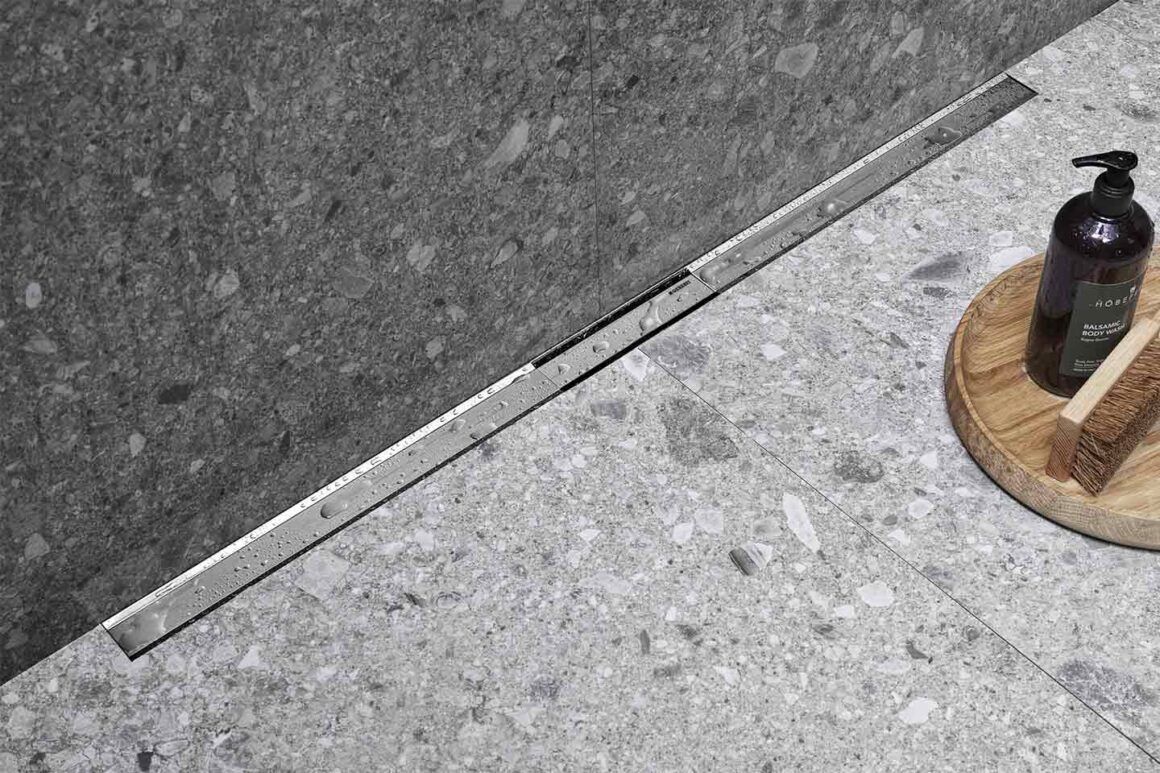 caniveau de douche en acier