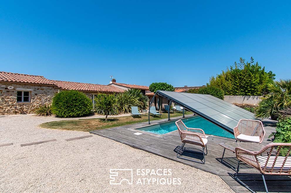 Maison de campagne meublée dans un style éclectique français et pop art