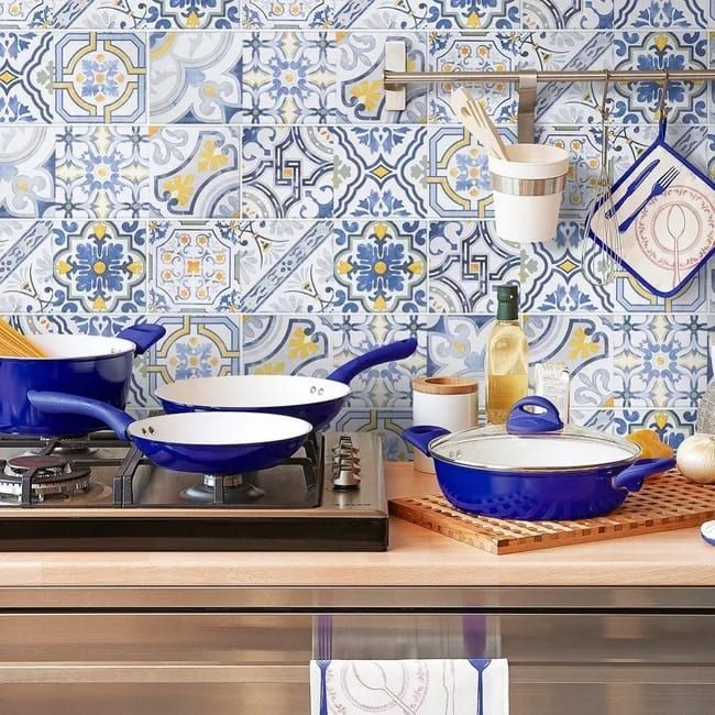 carreaux de ciment modernes bleus et jaunes, style Vietri, pour dosserets de cuisine