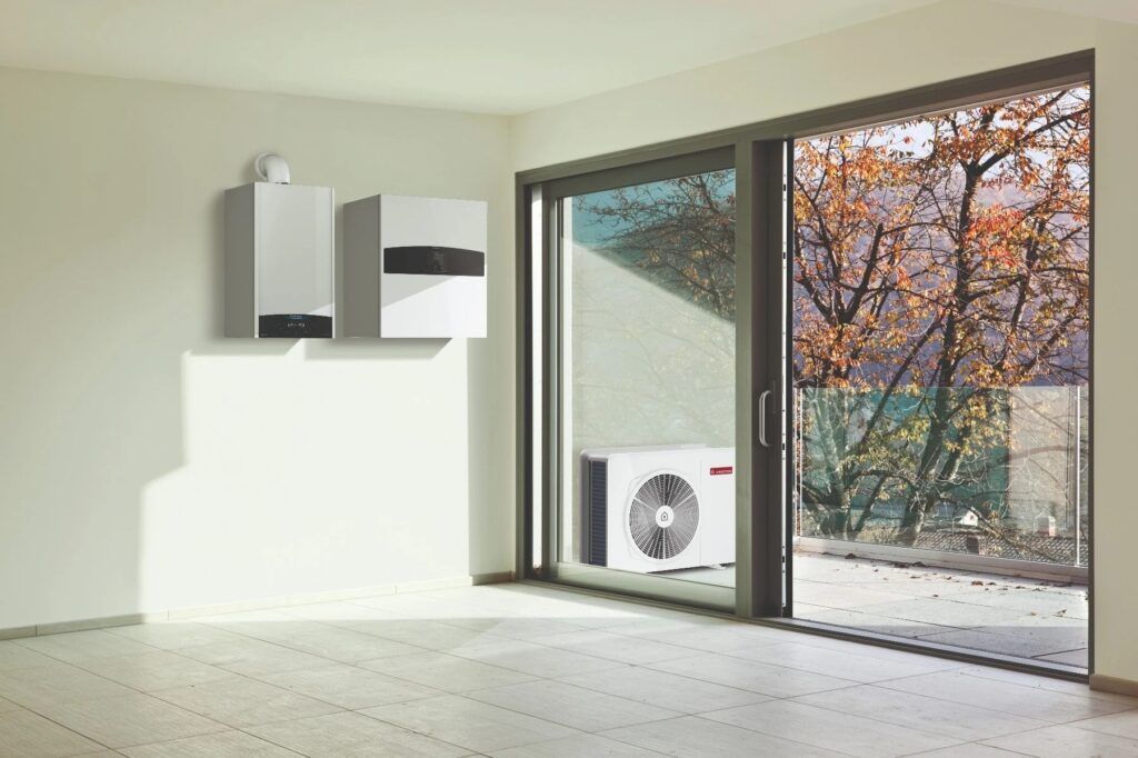 Chaudière à système hybride