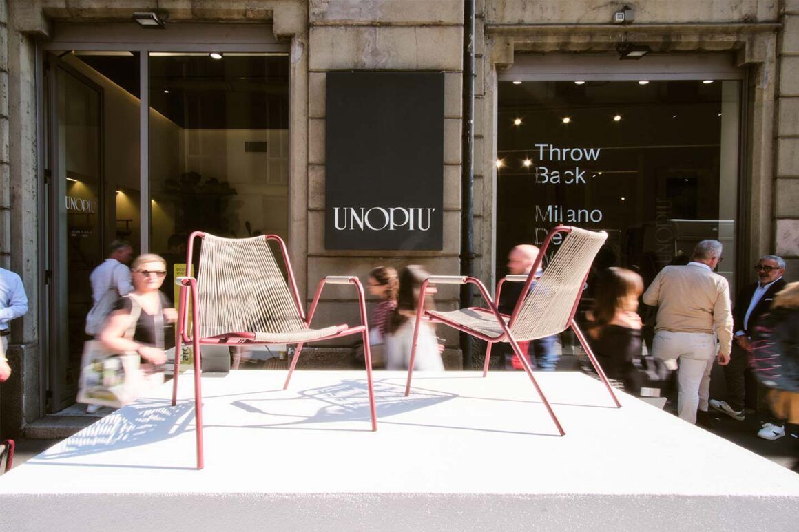 Salle d'exposition d'Unopiù à la Semaine du design de Milan