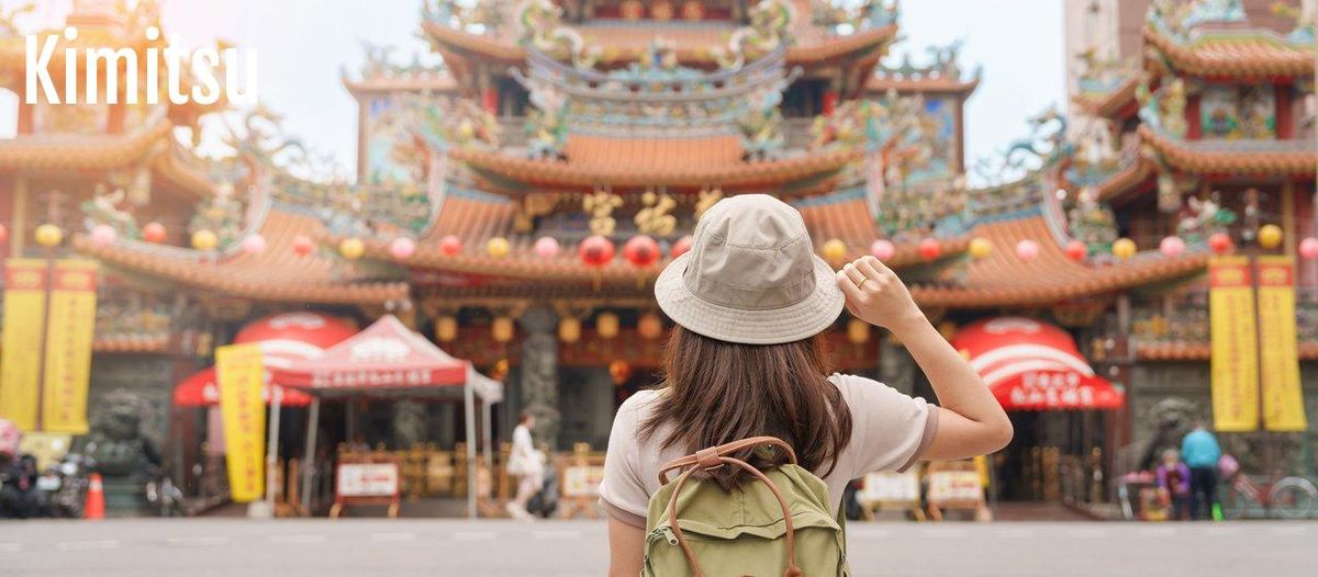 Exploration culturelle avant de vibrer au festival, entre temples et musiques du monde !