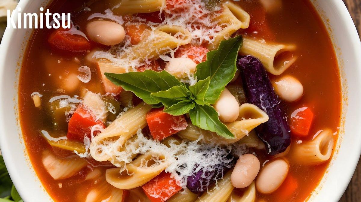 Soupe colorée au pistou, un hommage à la Provence estivale, pleine de saveurs du Sud.