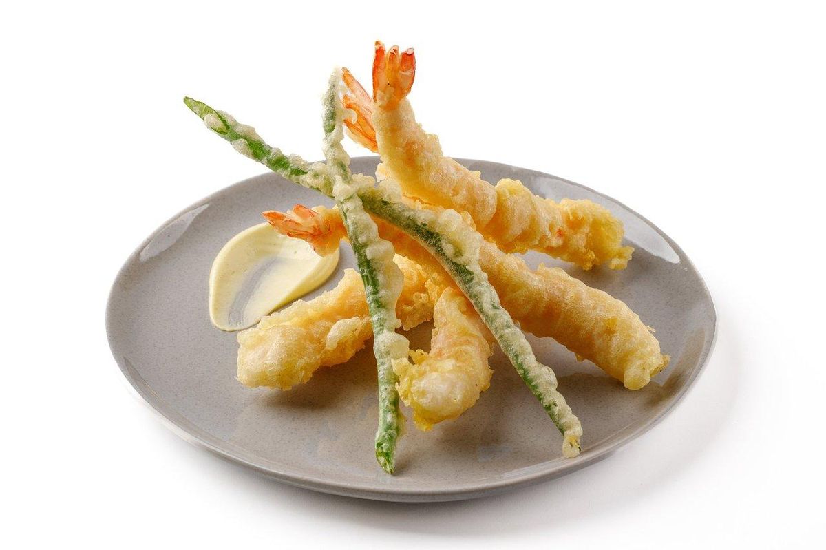 Tempura dorée : secrets pour une texture légère et croustillante.
