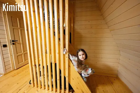 Aménager un coin bureau enfant sous escalier : sur-mesure, DIY et optimisation budgétaire
