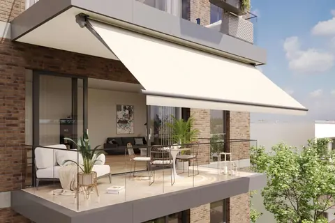 Des stores pour une vie en plein air protégée du soleil (et des regards indiscrets)