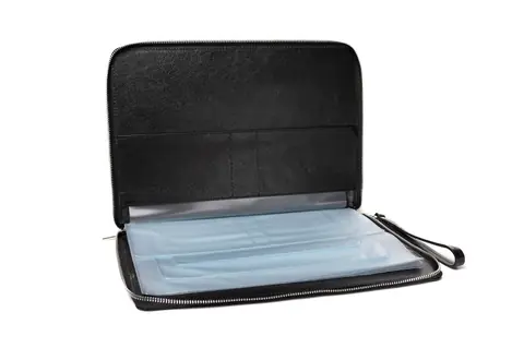Guide complet des pochettes : matériaux, personnalisation et organisation des documents pour usage professionnel et créatif