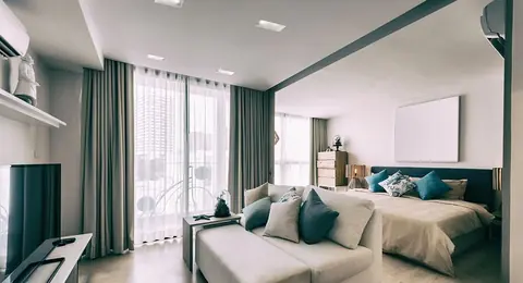 Les meilleures idées de plafonds suspendus avec spots dans le salon