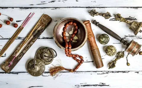 Objets incontournables pour la méditation : choix et usages