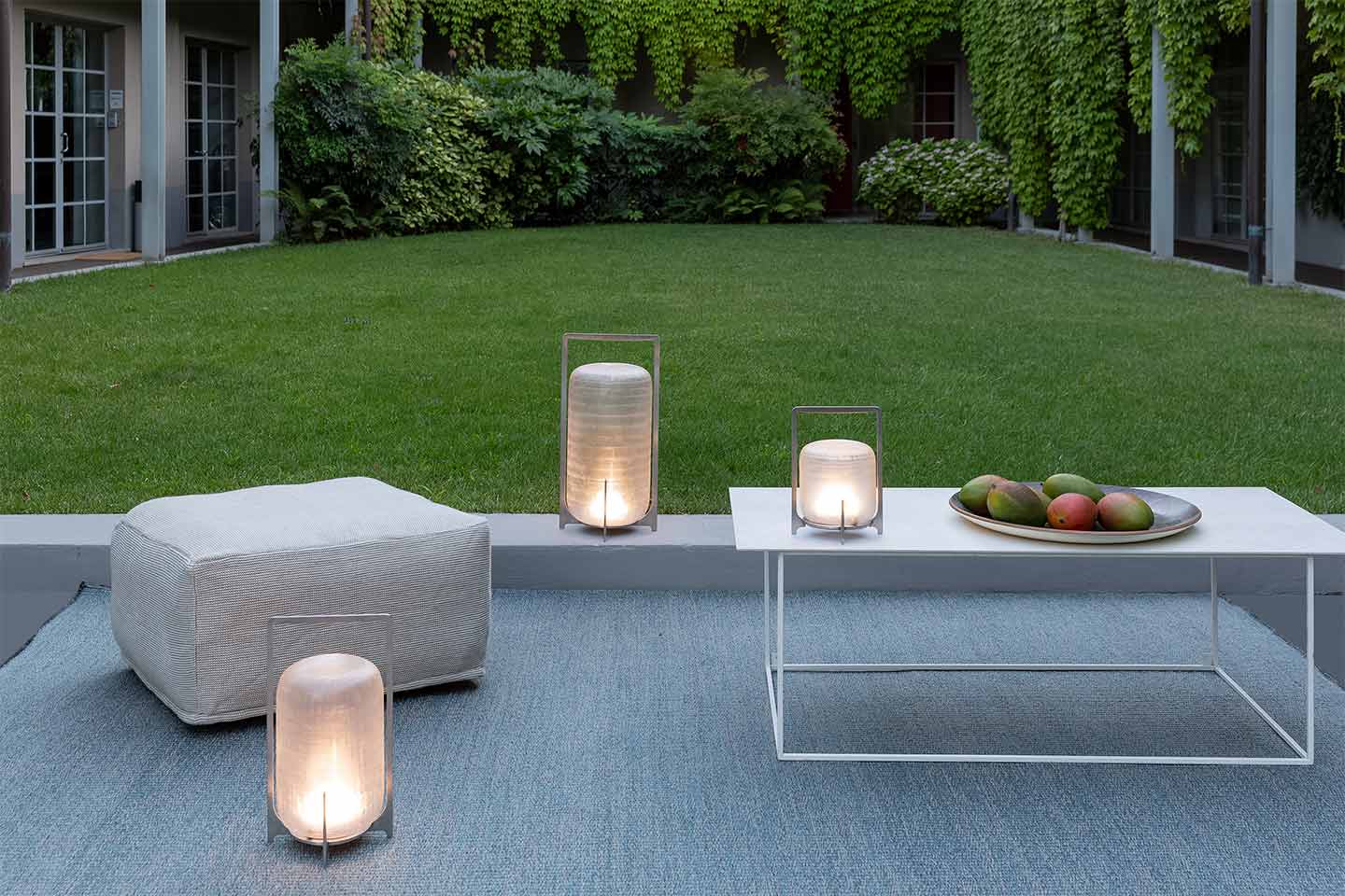 Lire la suite à propos de l’article Illuminez votre été, voici 6 nouvelles lampes design pour l&rsquo;extérieur