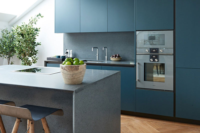 Une cuisine écologique avec du style. Solutions de conception durable Four autonettoyant à économie d'énergie