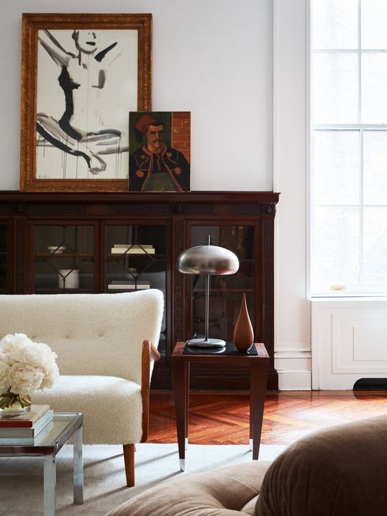 Lire la suite à propos de l’article Un mélange de meubles modernes et anciens pour un look éclectique – Chiccacasa blog